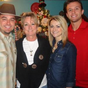 Meet your Posher, Sherry